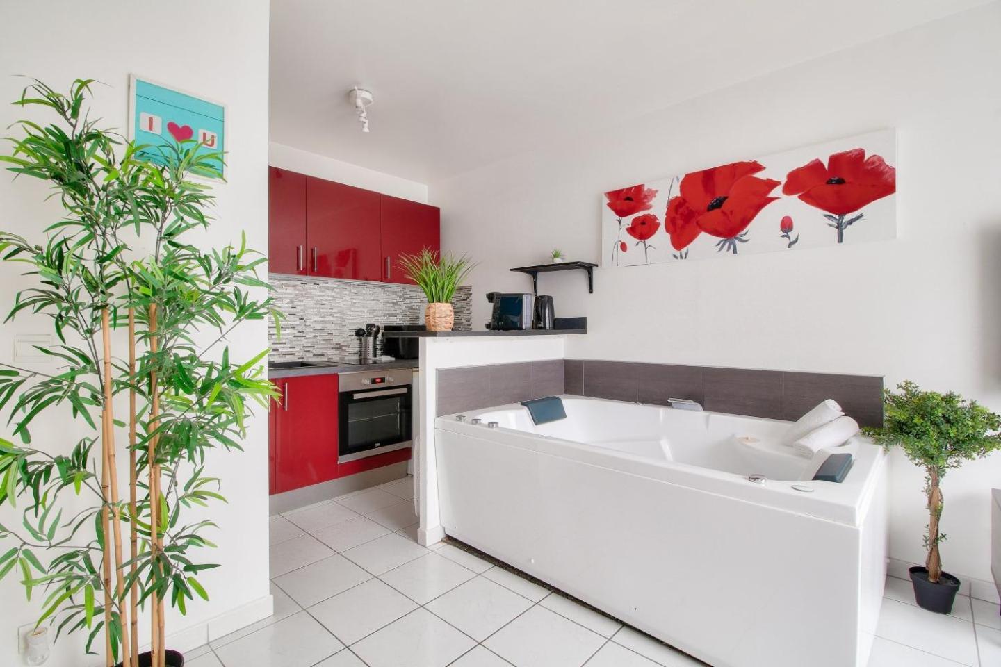 123Home-Loft & Spa Montevrain Luaran gambar